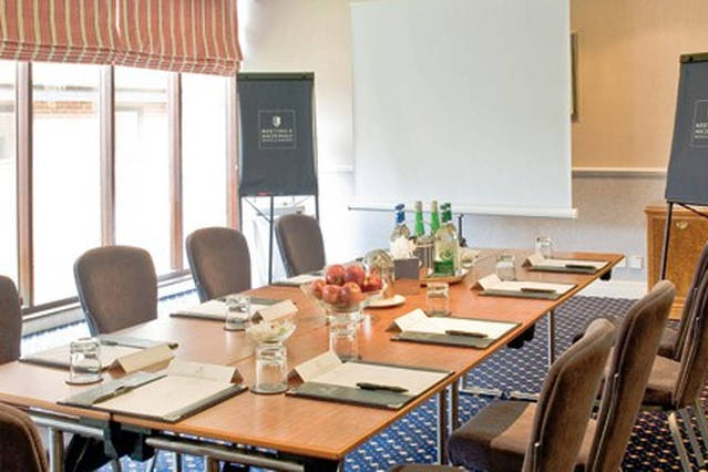 http://Conference%20room%20in%20Manor%20House