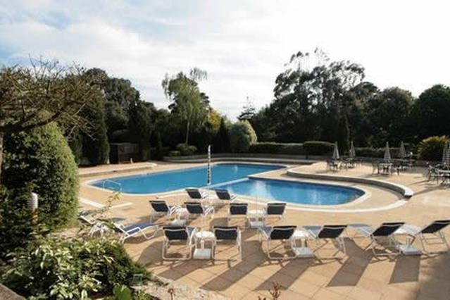 http://Out%20door%20pool