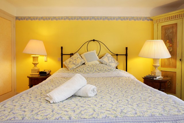 http://Family%20bedroom%208