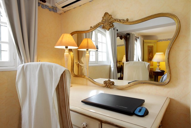 http://Family%20Bedroom%208